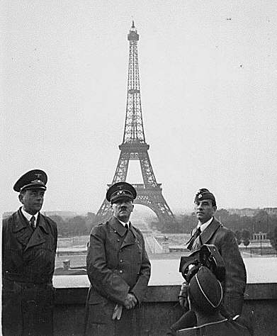 La seconde guerre mondiale en chansons (françaises) 1.  dans L'HISTGEOBOX / musique et politique speer_hitler_breker